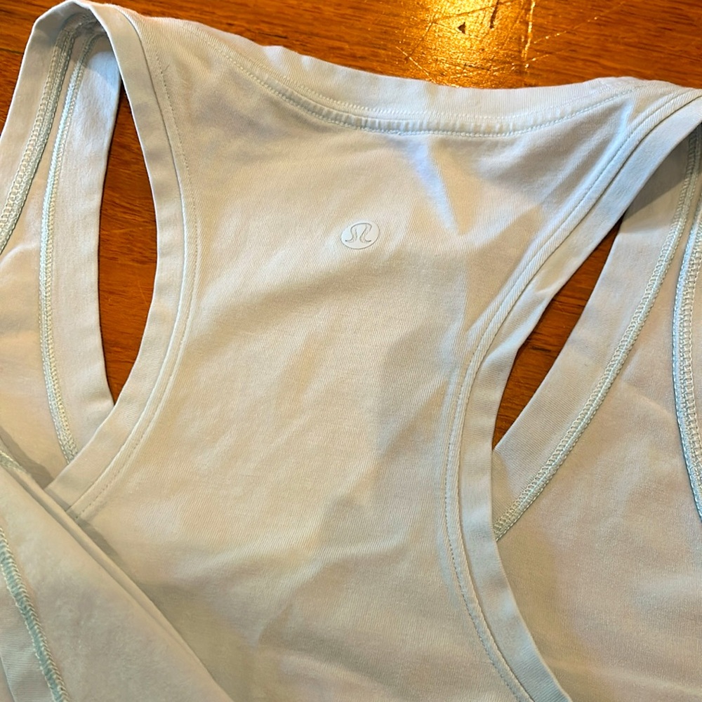 Lululemon LIKE NEW Love Tank Top!